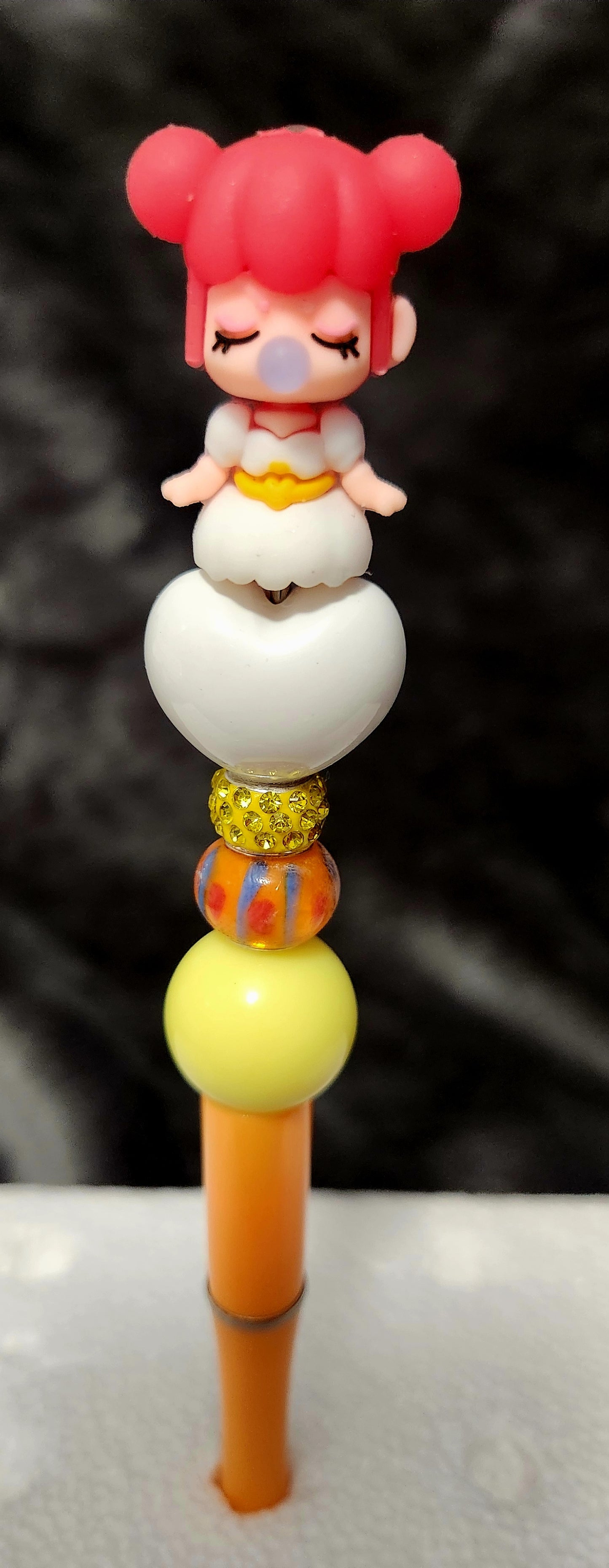 Tiny Bubble Gum Girl